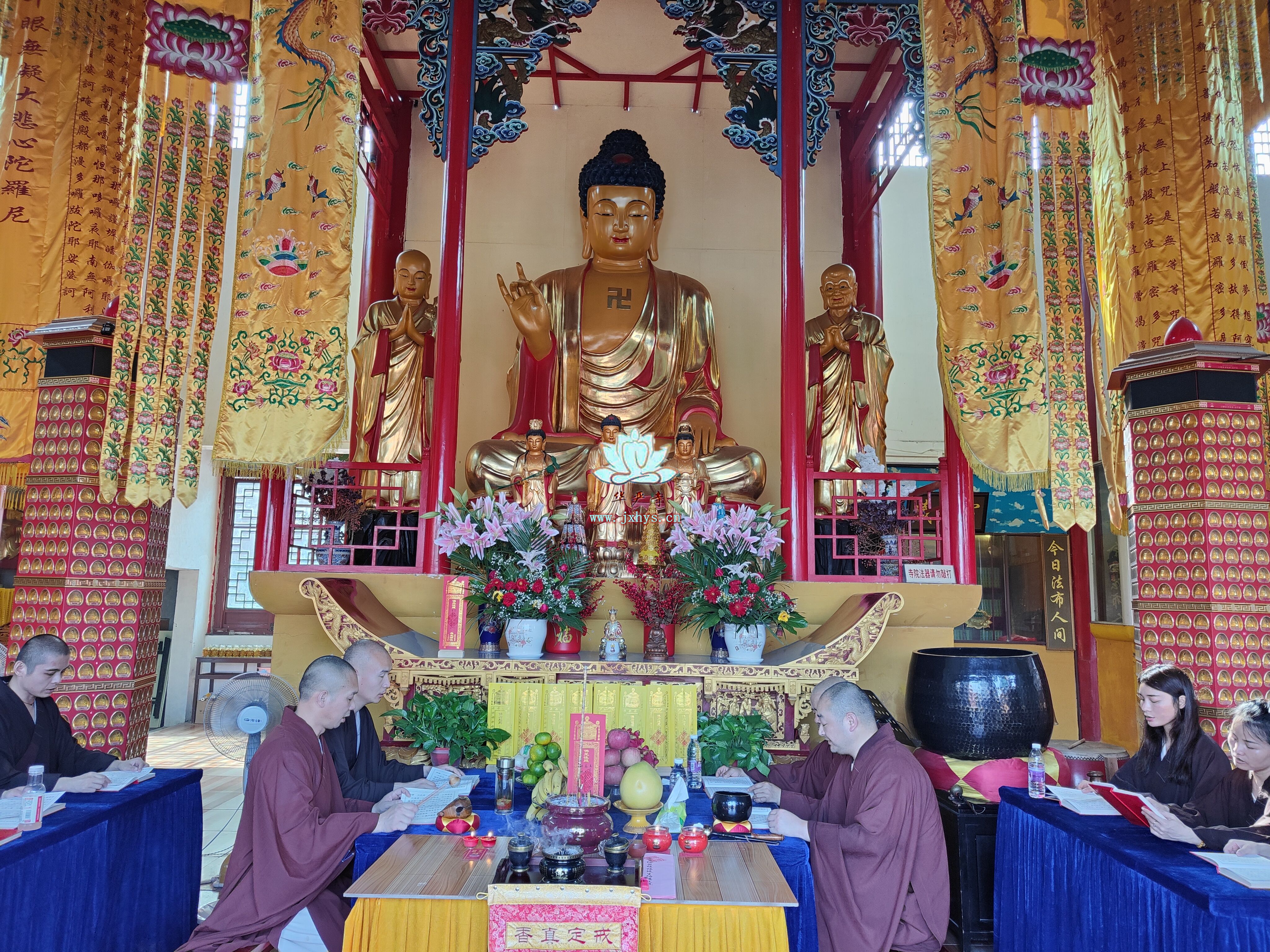 快盈500七月三十日地藏王菩萨圣诞法会圆满